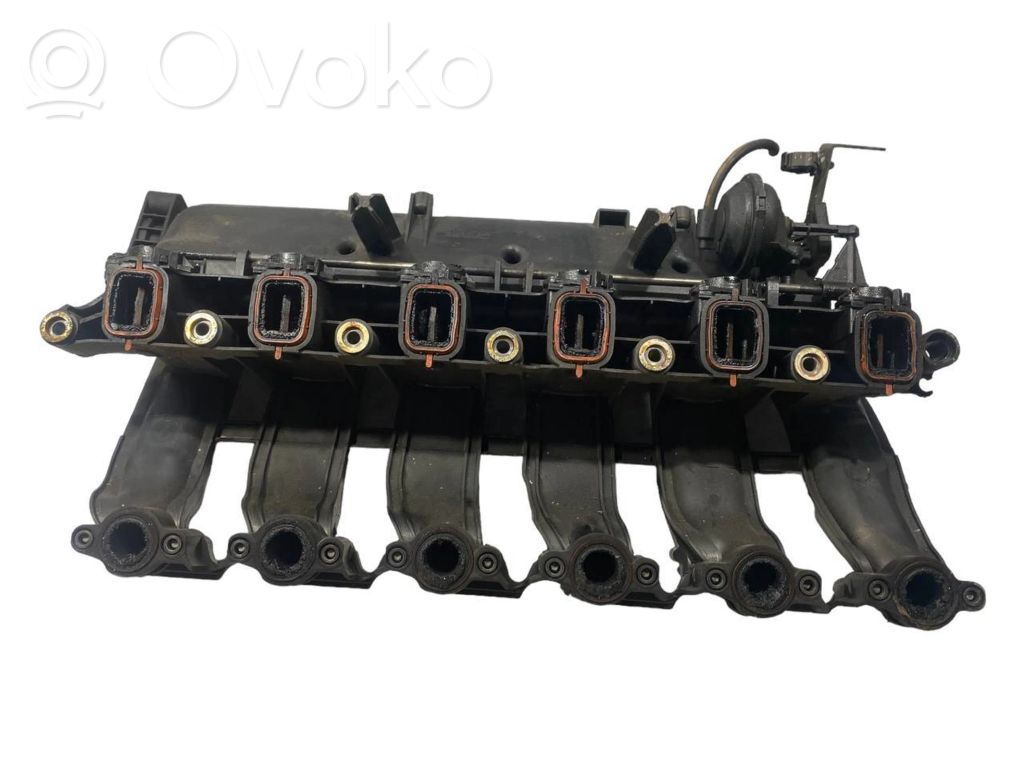 Впускной коллектор