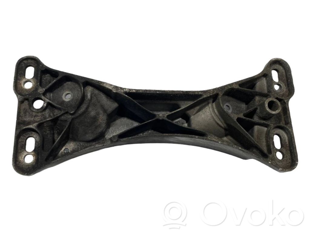 Pārnesumkārbas stiprinājuma kronšteins