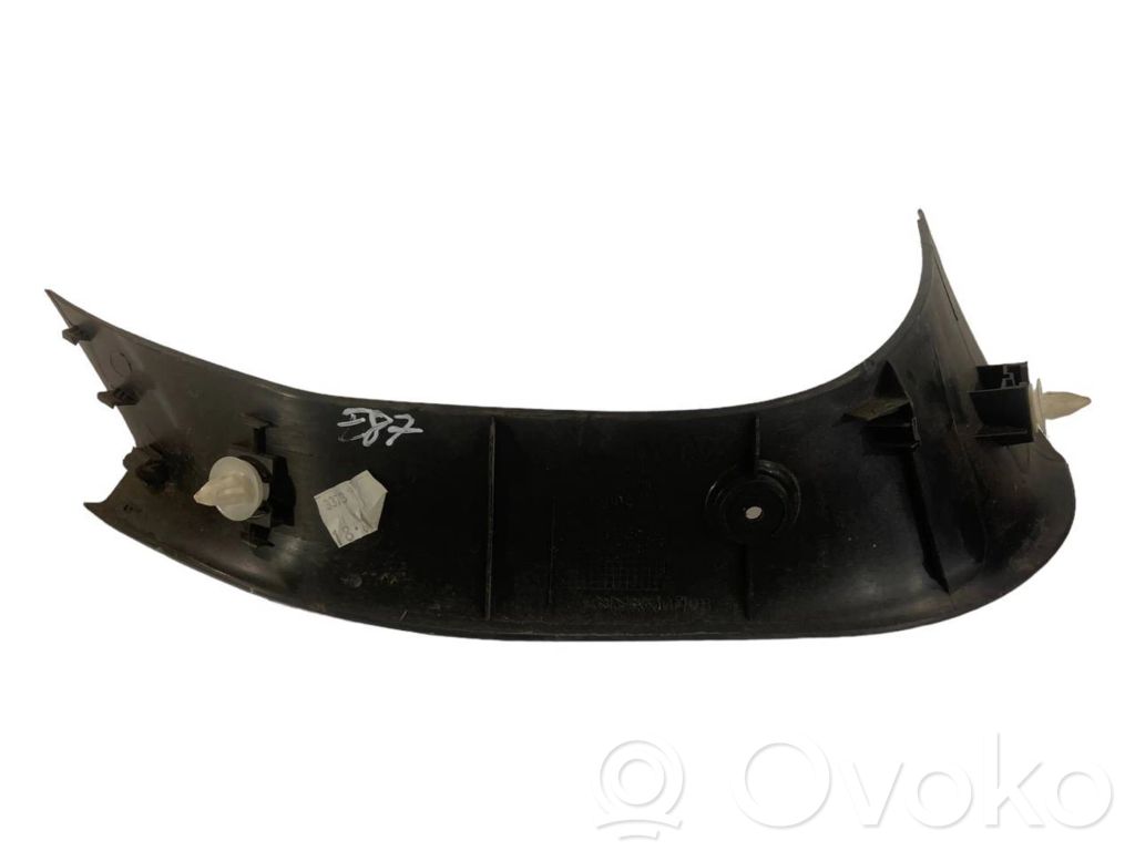 Sānu dekoratīvā apdare (pie loga)