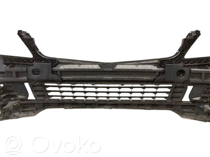 Передний бампер