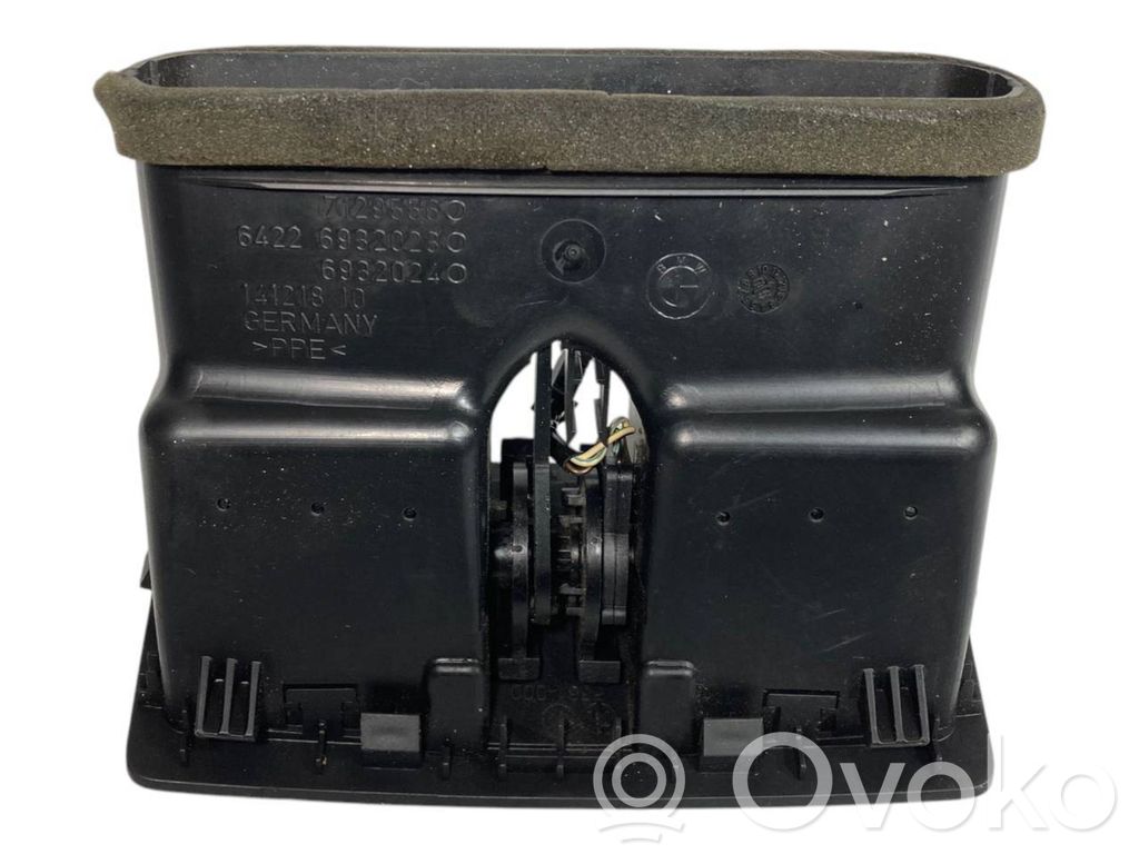 Rear air - ventilation grille