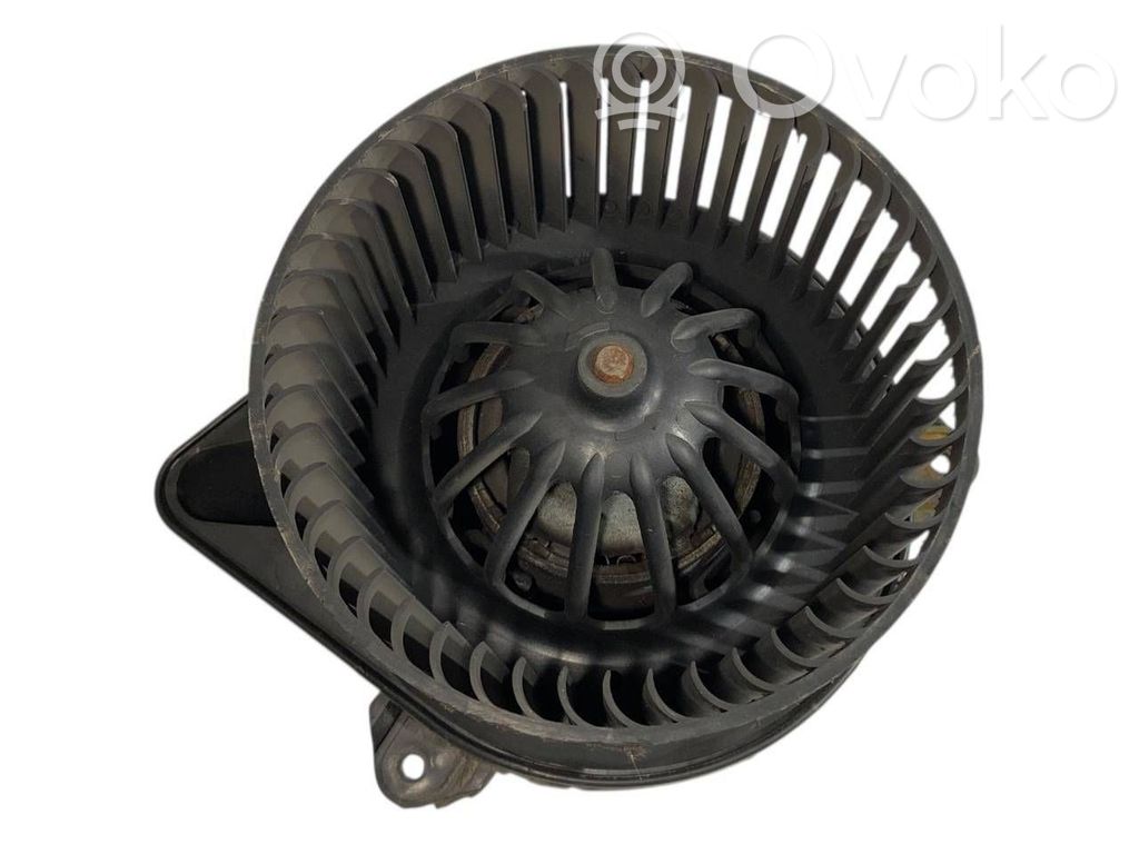 Mazā radiatora ventilators