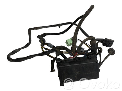 Dzinēja vadu instalācija