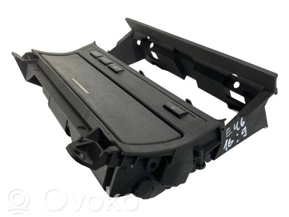 Пепельница (передняя)