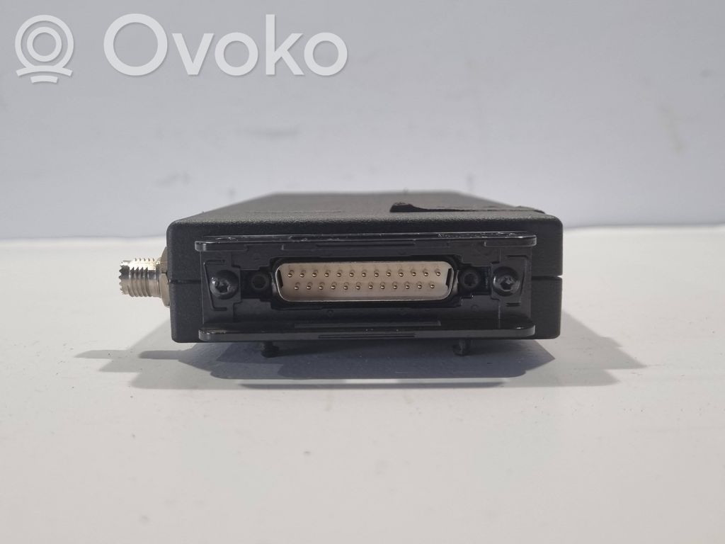 Tālruņa vadības bloks