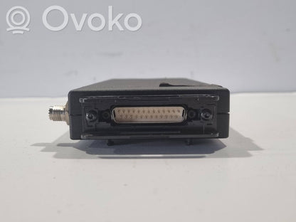 Tālruņa vadības bloks