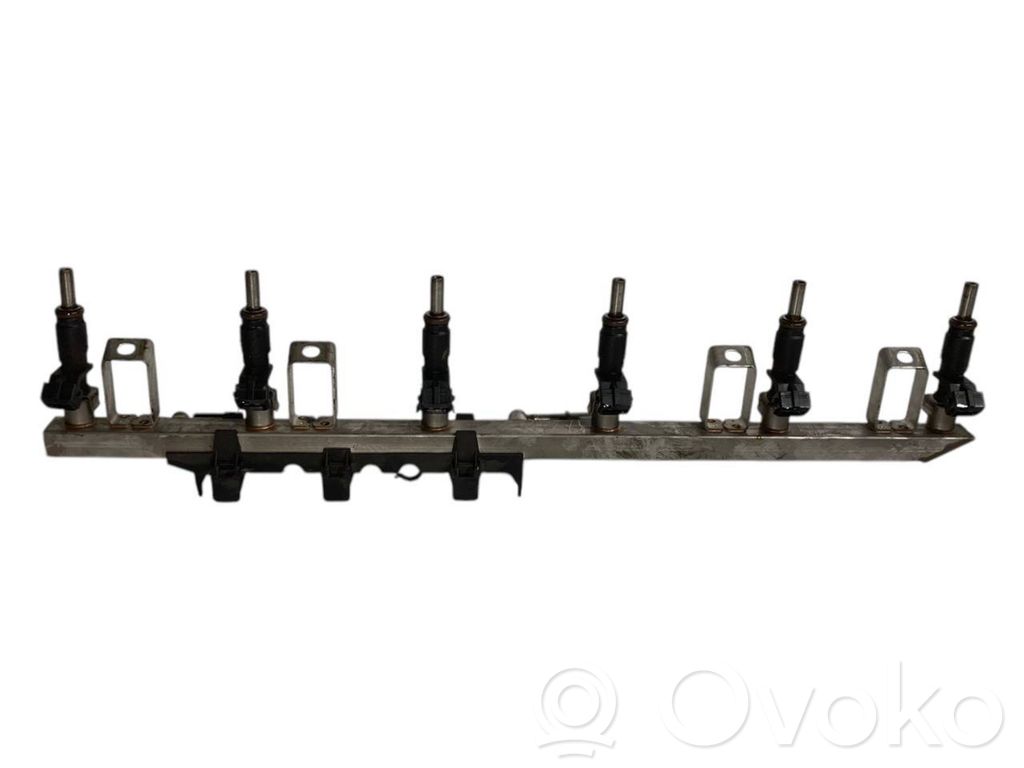 Degvielas maģistrālā caurule