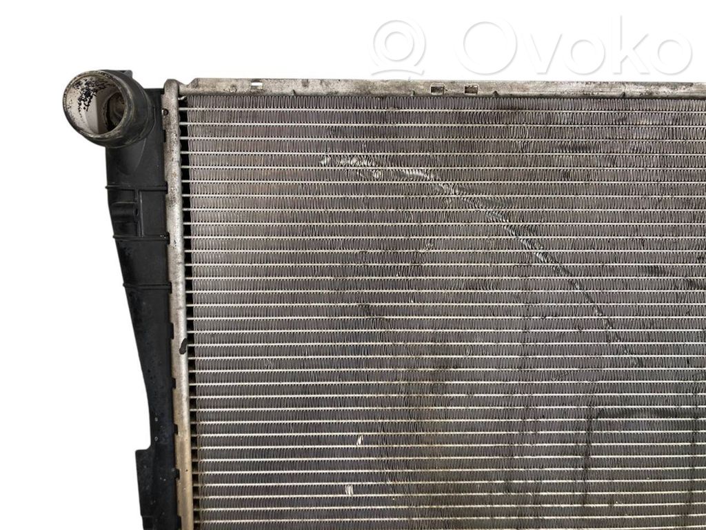 Dzesēšanas šķidruma radiators