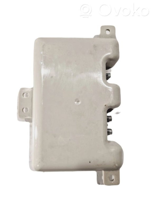 Antenna amplifier