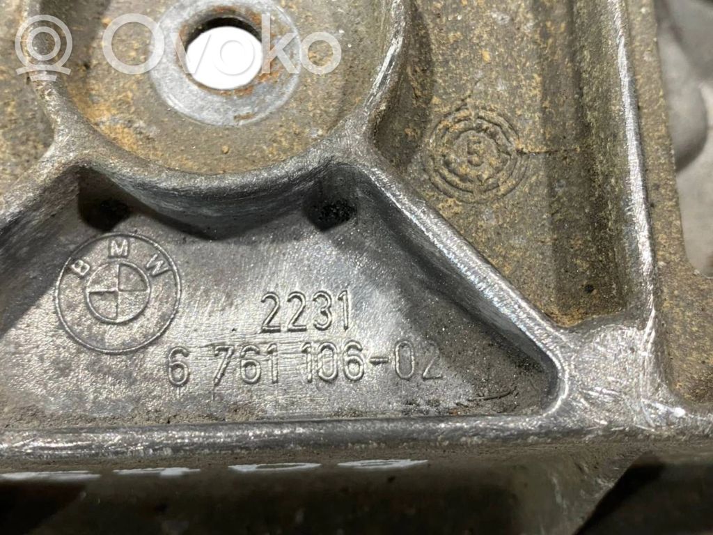 Кронштейн крепления трансмиссии