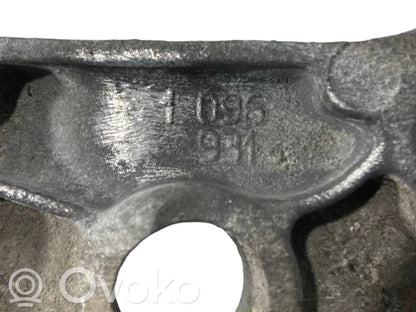 Кронштейн крепления трансмиссии