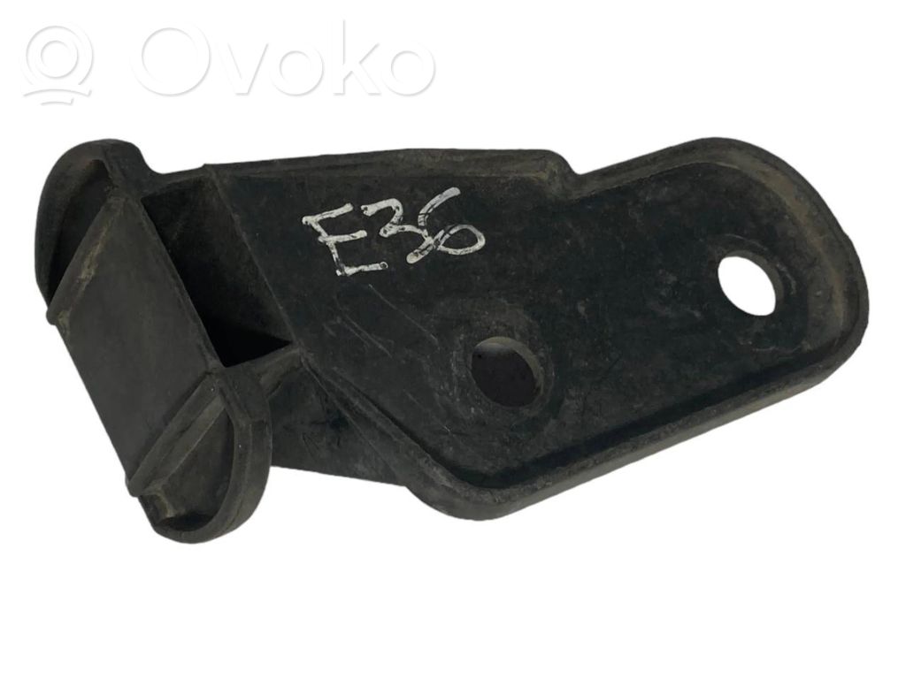 Front bumper holder