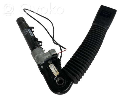 Priekšējās jostas sprādze