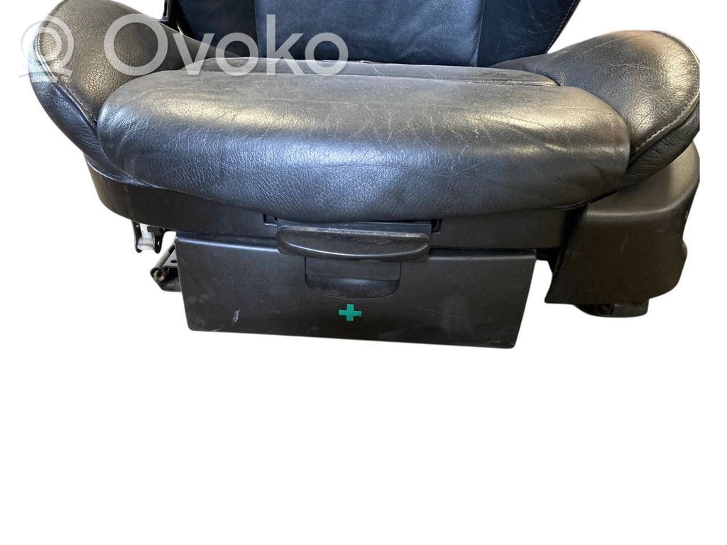 Комплект сидений