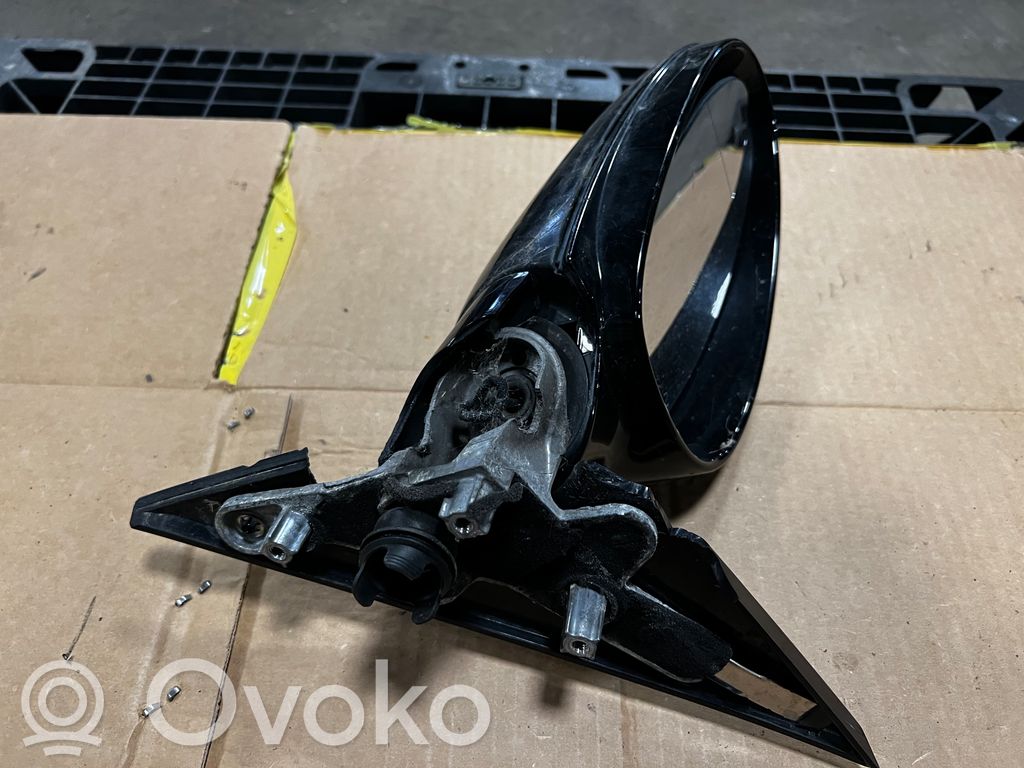 Spogulis (elektriski vadāms)