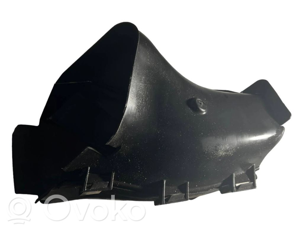 Brake cooling air duct