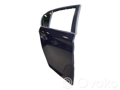 Aizmugurējās durvis