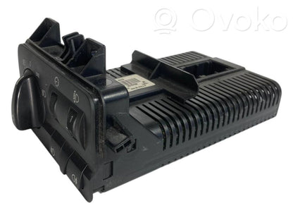 Headlight switch