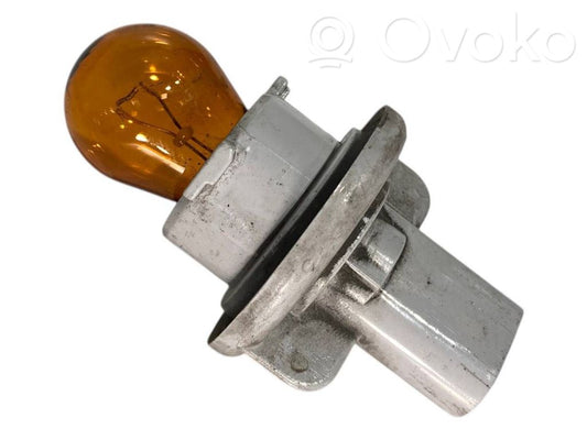 Priekšējā luktura spuldzīte