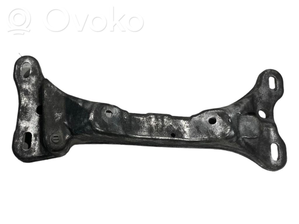 Кронштейн крепления трансмиссии