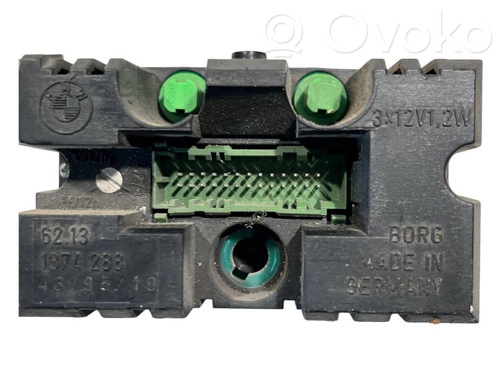 Ekrāns / displejs / mazais ekrāns