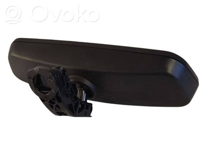 Atpakaļskata spogulis (salonā)