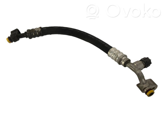 Air conditioner pipe(s) / hose(s)