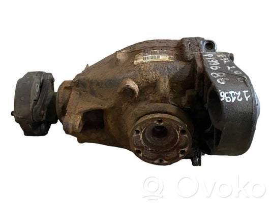 Aizmugurējais reduktors