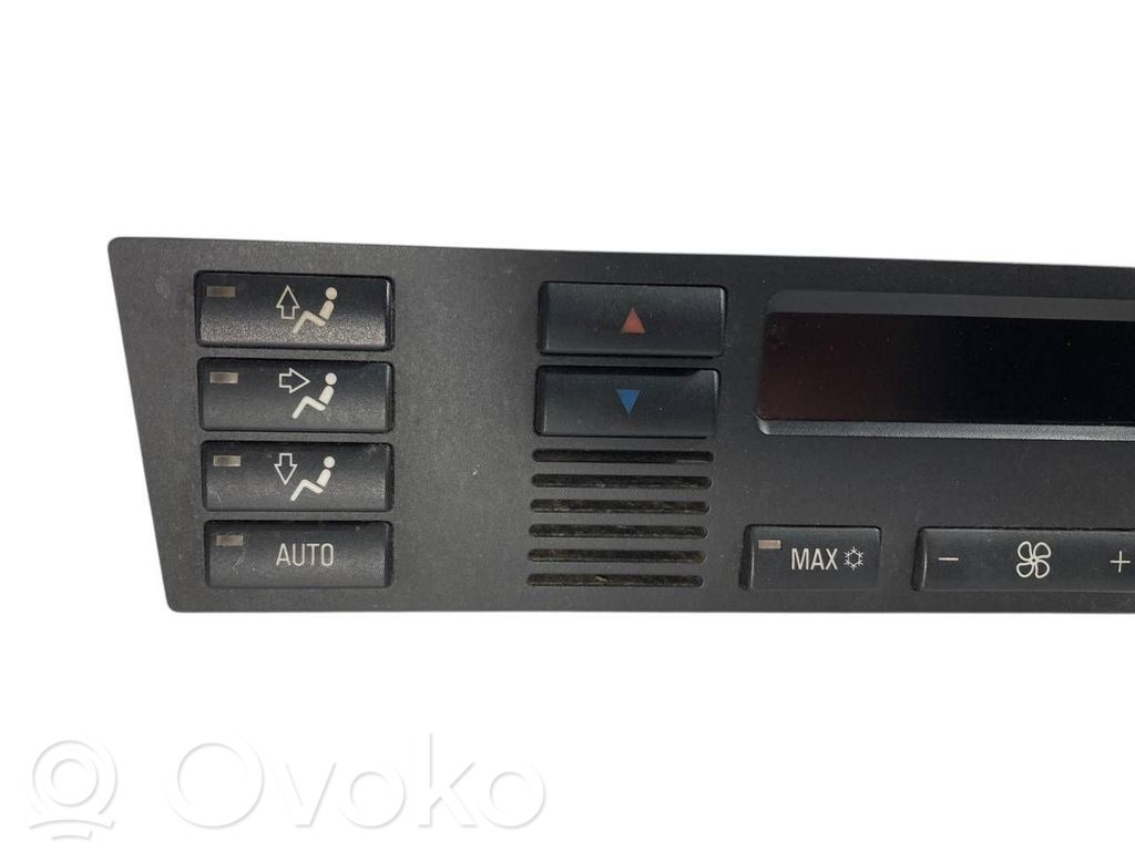 Gaisa kondicioniera / klimata kontroles / salona apsildes vadības bloks (salonā)