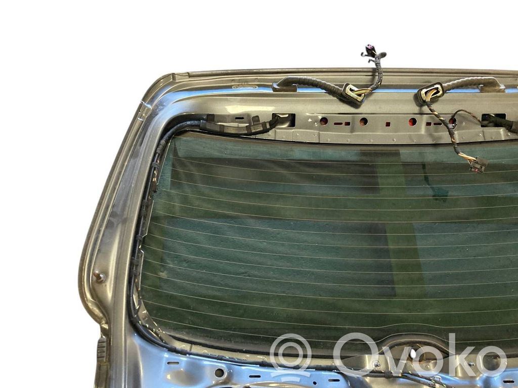 Aizmugurējais pārsegs (bagāžnieks)