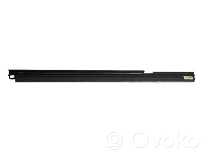 Elektrisks aizmugurējā loga aizkars