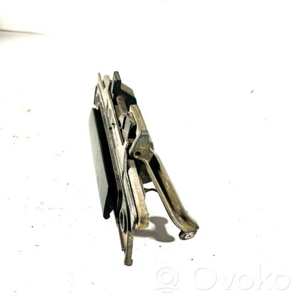 Внешняя ручка открывания