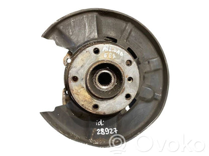 Aizmugurē riteņa rumbas vārpstas šarnīrs (stupica, capfa)