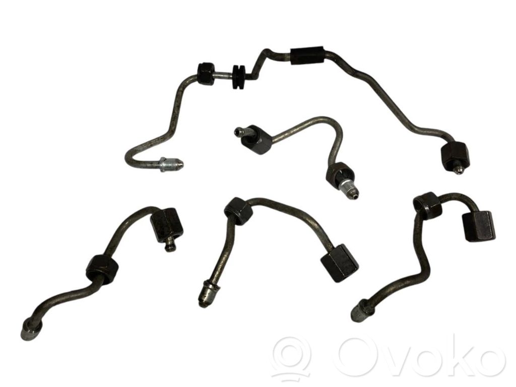 Топливная линия(и)