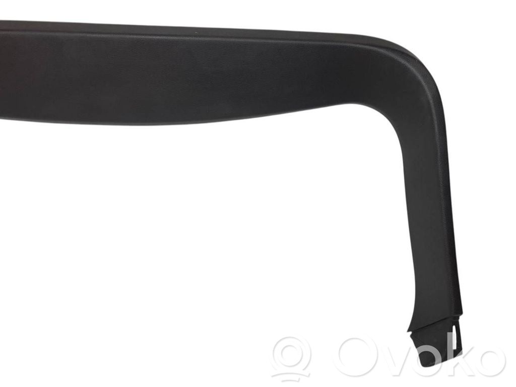 Bagāžnieka dekoratīvā apdare