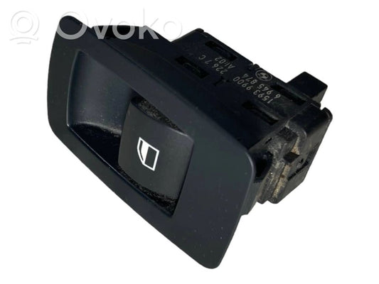 Power window switch