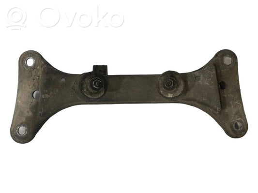 Transmission mounting bracket