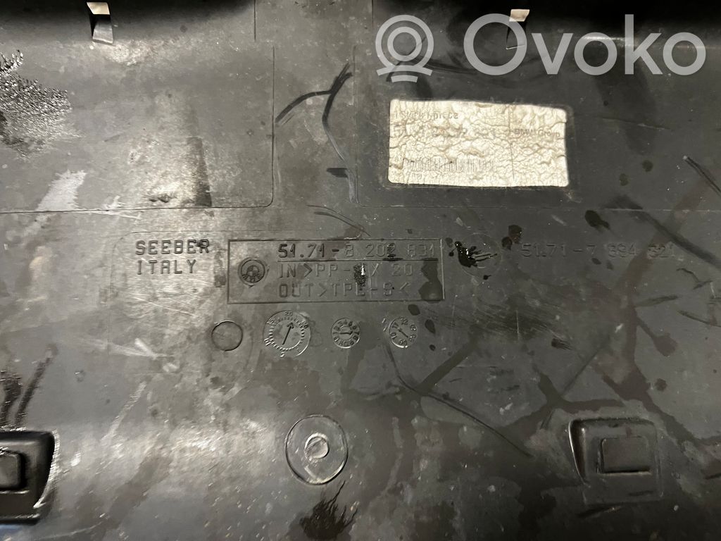 Gaisa plūsmas novirzītājs (-i)