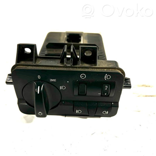 Headlight switch