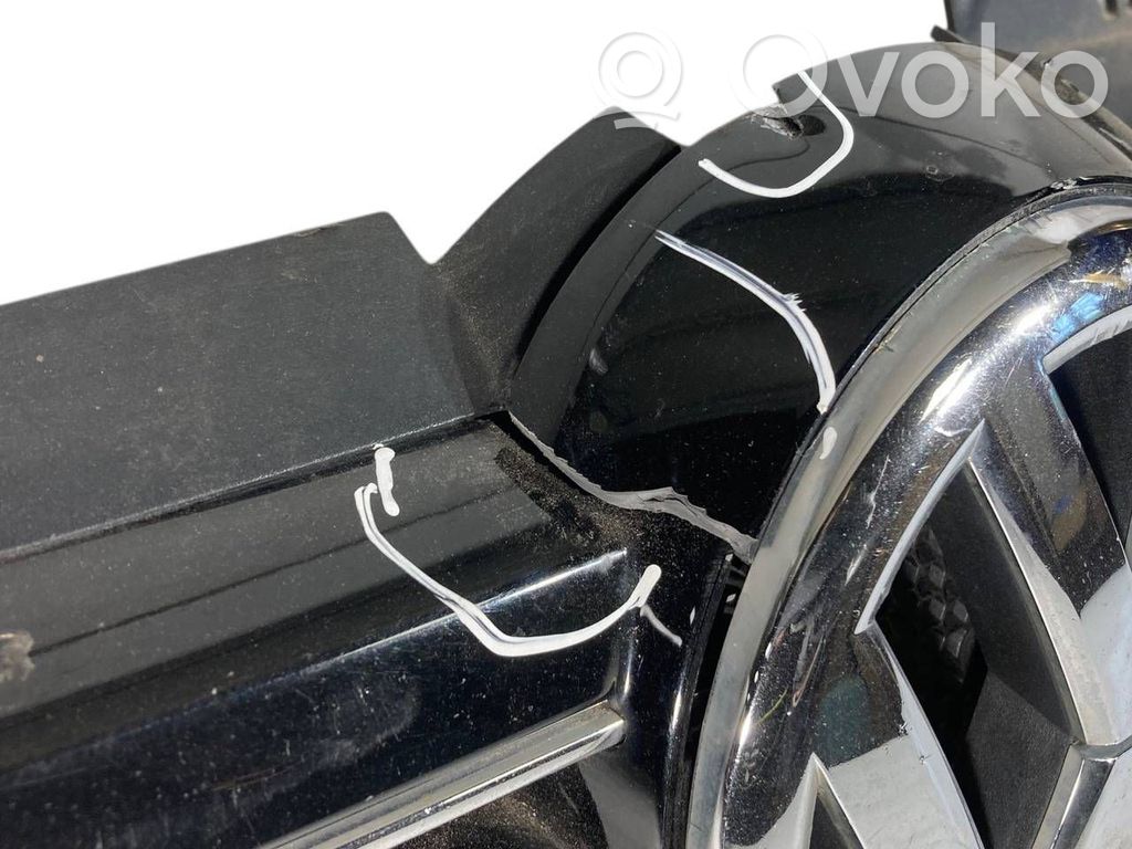 Priekšējais režģis