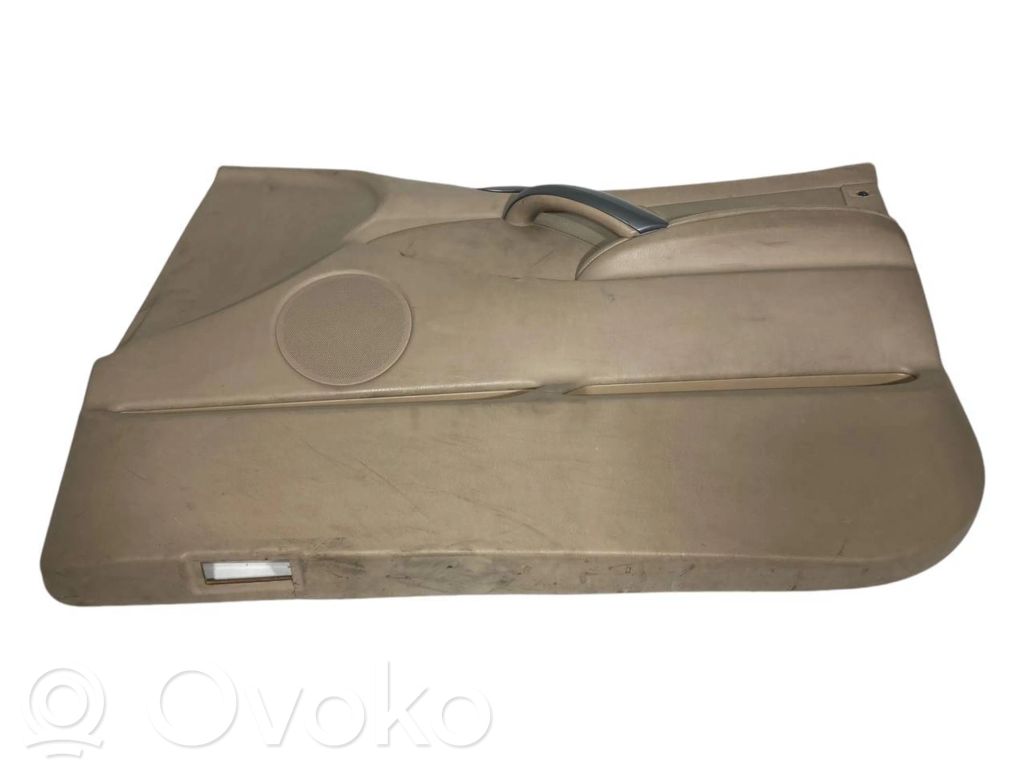 Отделка передней двери