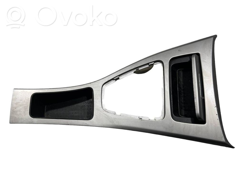 Cita veida vidus konsoles (tuneļa) elementi