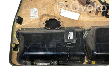 Priekšējo durvju apdare