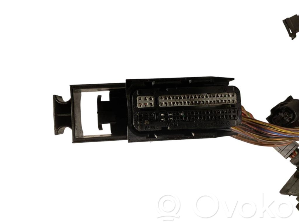 Dzinēja vadu instalācija