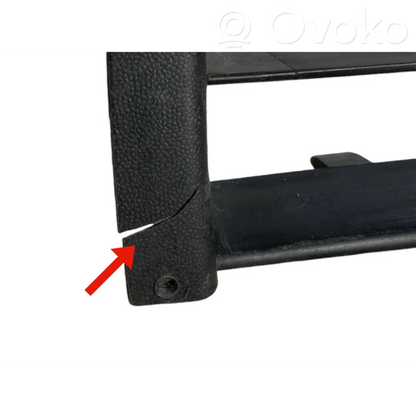 Lower grille (three-piece)