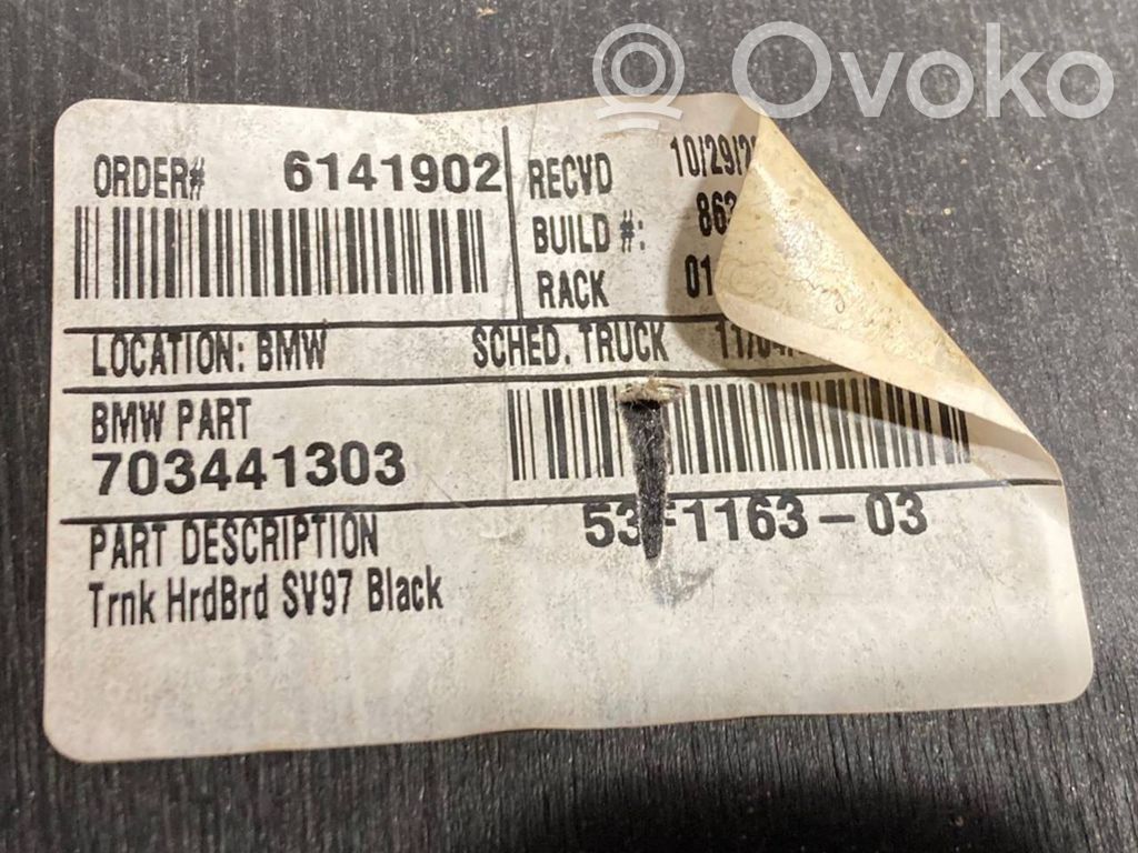 Bagāžnieka paklājiņš