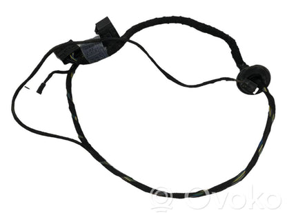 Priekšējo durvju vadu instalācija