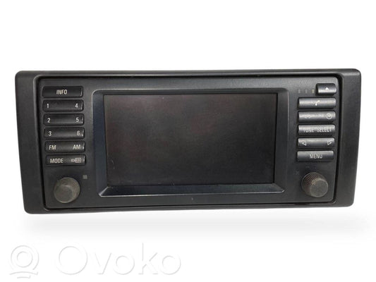 Radio / CD/DVD atskaņotājs / navigācija