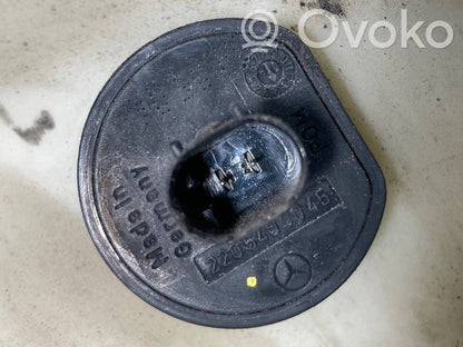 Logu šķidruma tvertne