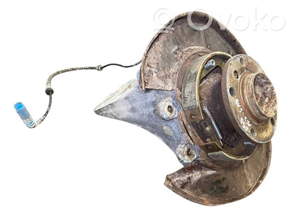 Aizmugurē riteņa rumbas vārpstas šarnīrs (stupica, capfa)